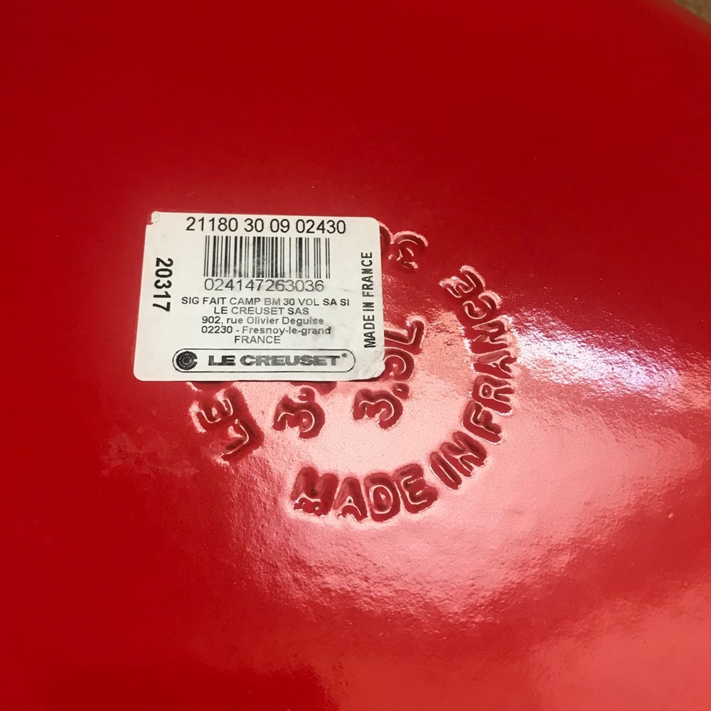 Le Creuset new #30 braiser volcanic - Picture 7 of 15